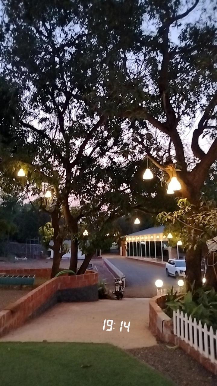 Nature'S Cove Resort 알리바그 외부 사진