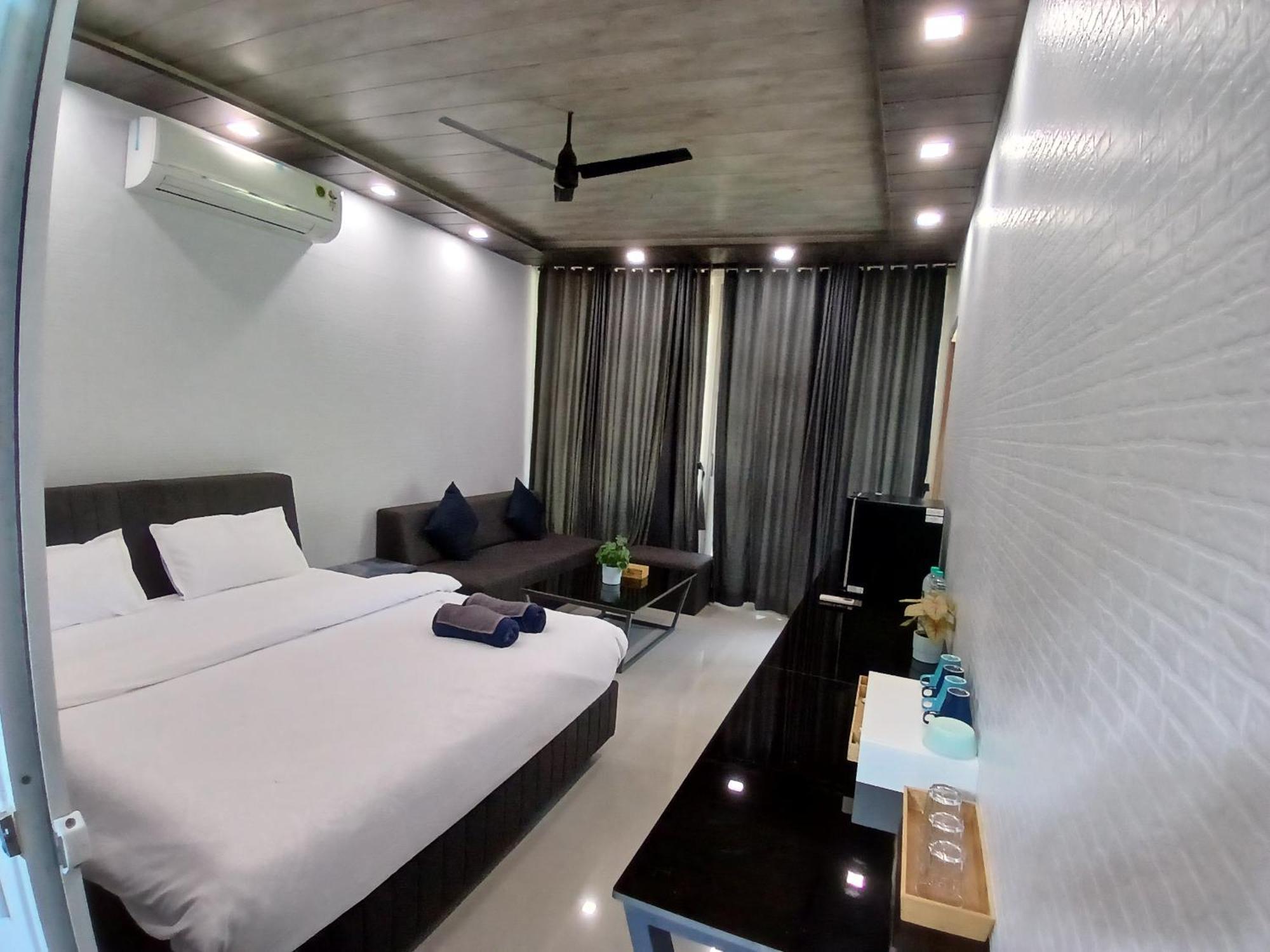 Nature'S Cove Resort 알리바그 외부 사진
